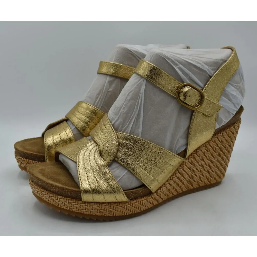 Sofft Womens Size 11 Clarissa Gold Leather‎ Wedge Sandals Shoes